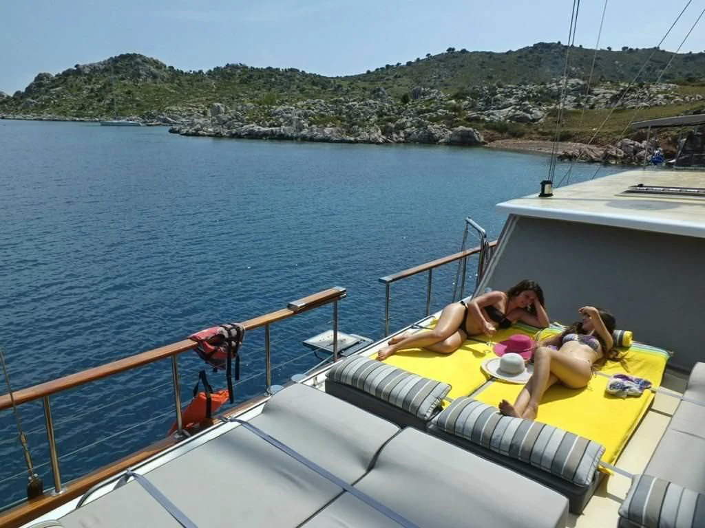 people on a boat aboard KAPTAN MEHMET BUGRA Yacht for Sale