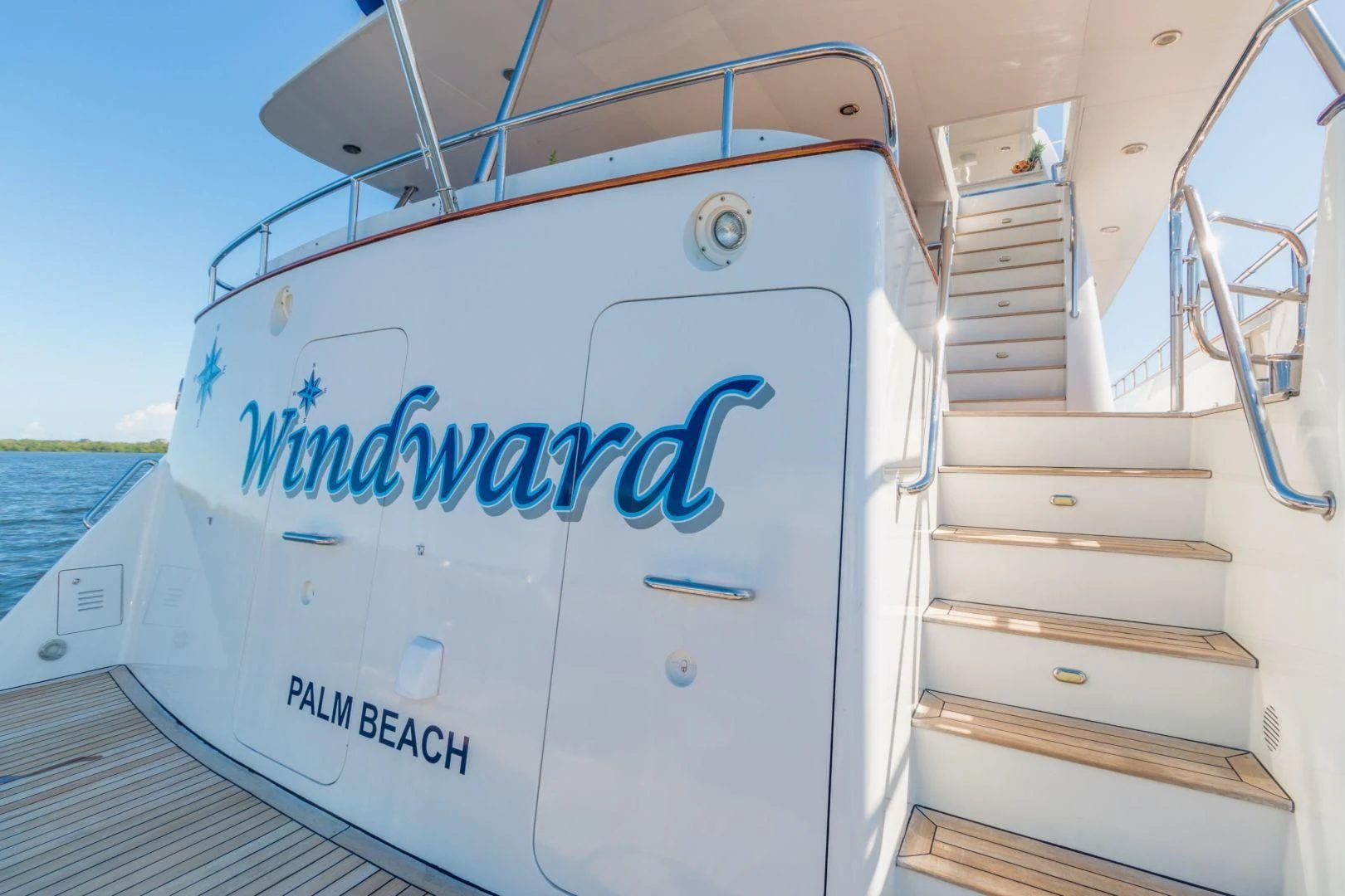 text aboard WINDWARD Yacht for Charter