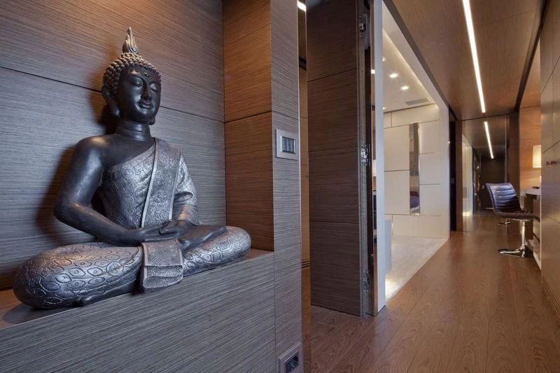 a statue in a room aboard AZIZA Yacht for Sale