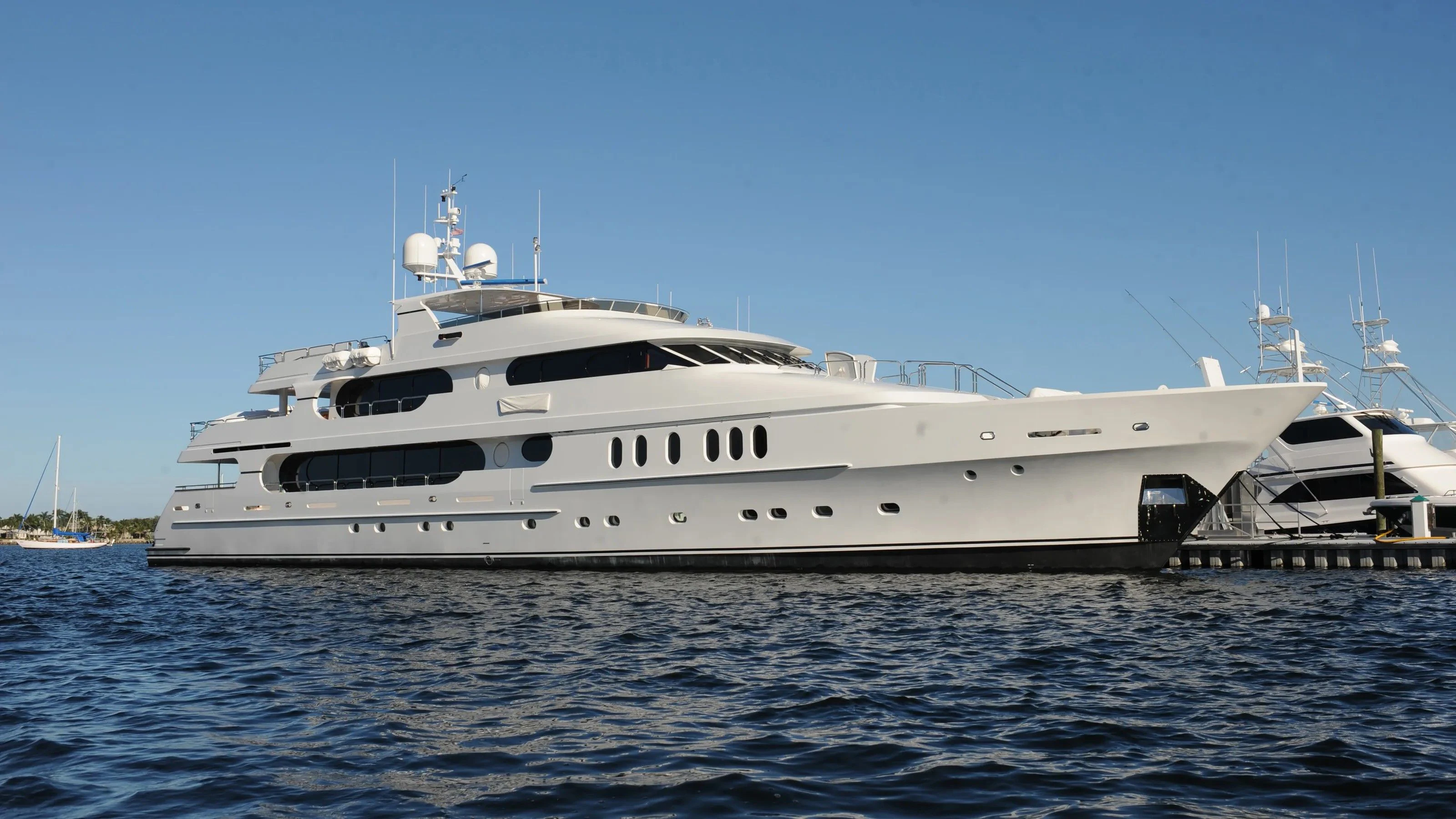 a white yacht in the water aboard PRIVACY Yacht for Sale