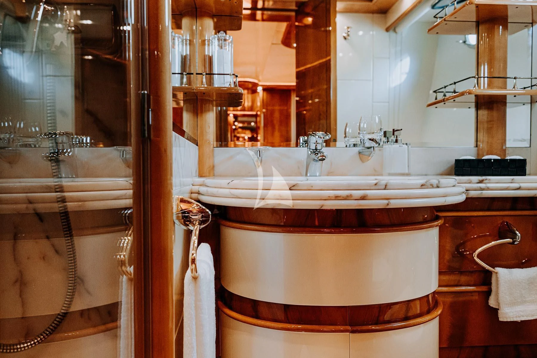 a large tub in a bathroom aboard SONRISA SEPTIMO Yacht for Sale