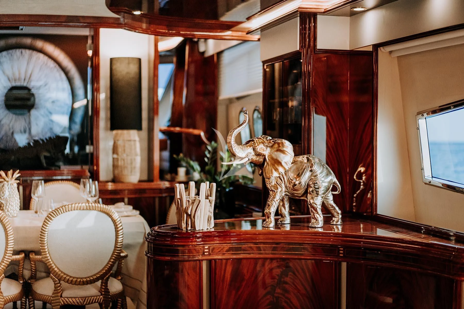 a statue in a room aboard SONRISA SEPTIMO Yacht for Sale