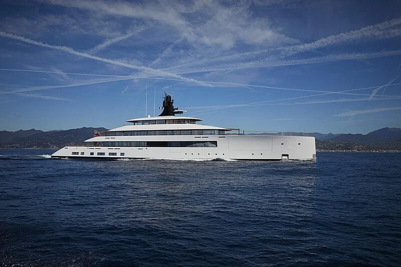a large white yacht in the water aboard 818 Yacht for Sale