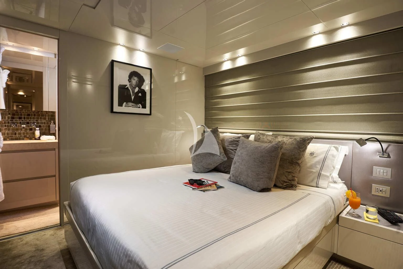 a bed with a white sheet aboard DE ZEUS Yacht for Sale