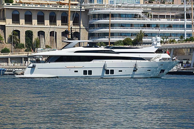 a white yacht in the water aboard DE ZEUS Yacht for Sale