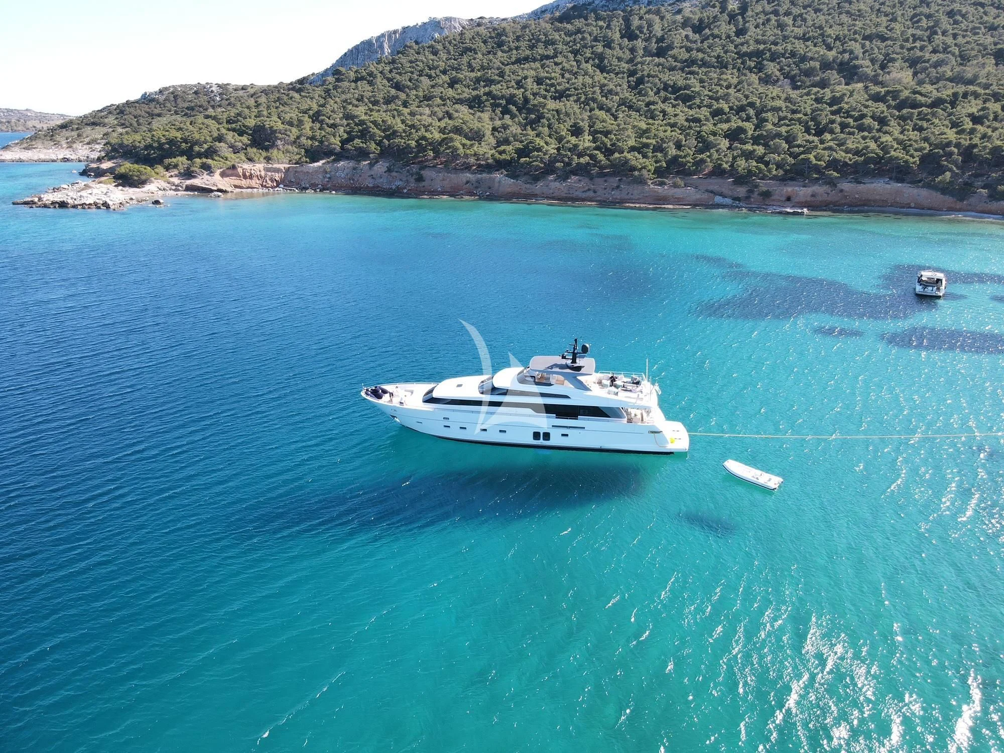 a boat in the water aboard DE ZEUS Yacht for Sale
