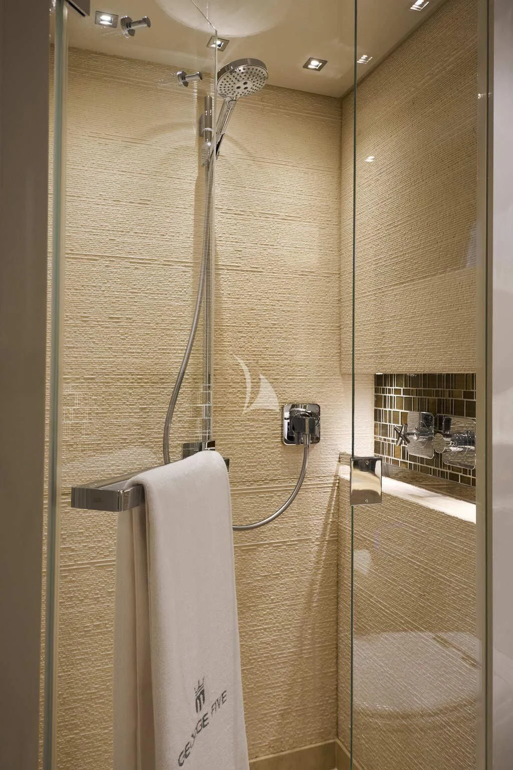 a shower with a towel from it aboard DE ZEUS Yacht for Sale