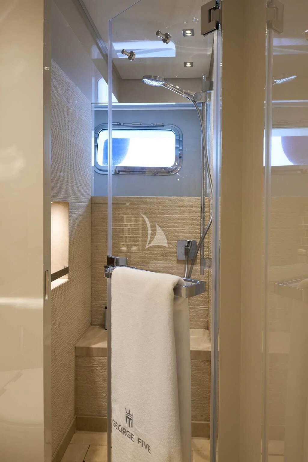 a shower unit with a towel from it aboard DE ZEUS Yacht for Sale