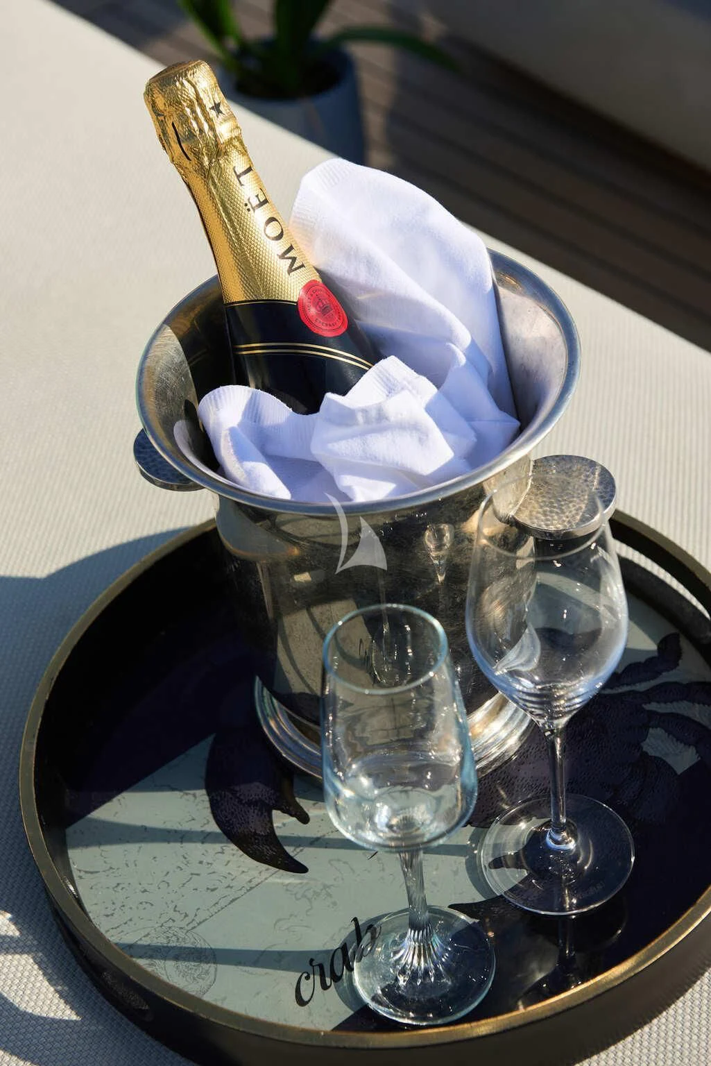 a glass with a knife and a knife in it aboard DE ZEUS Yacht for Sale