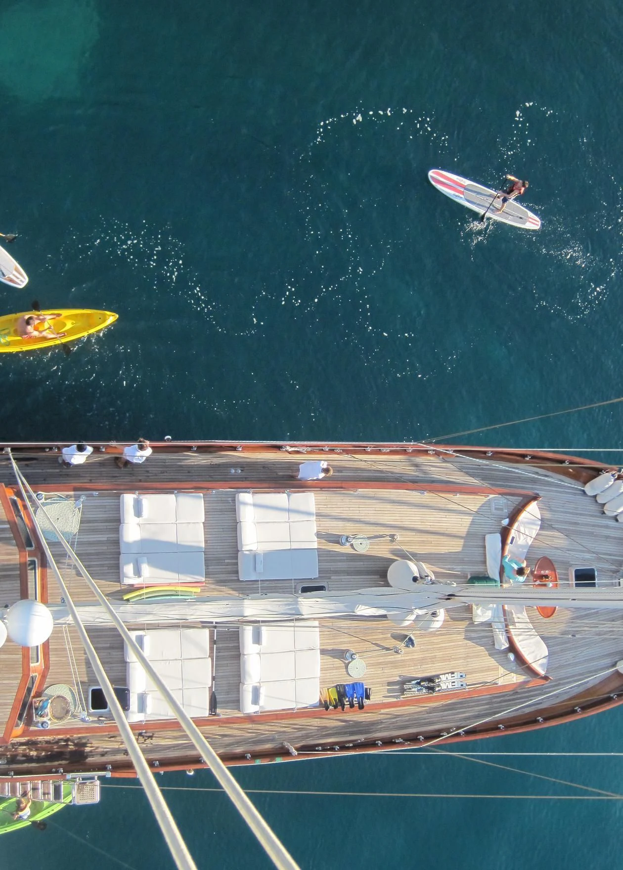 a plane flying over a building aboard CARPE DIEM 1 Yacht for Sale