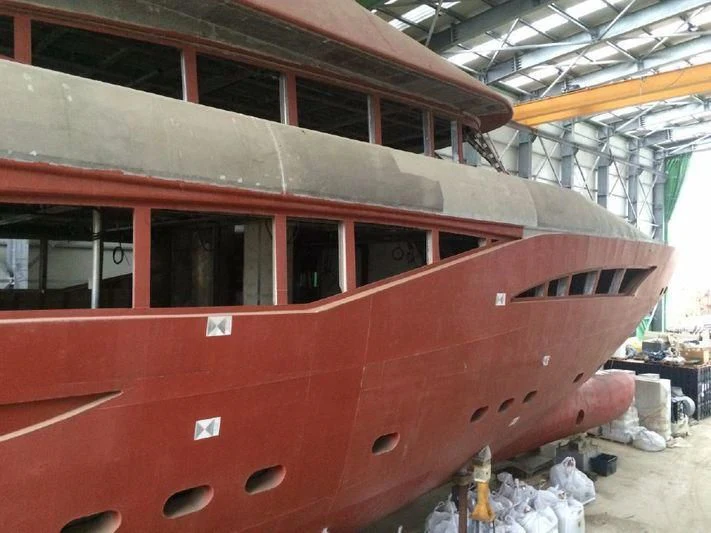 a red train in a warehouse aboard COLLEZIONE 40 / 347 Yacht for Sale