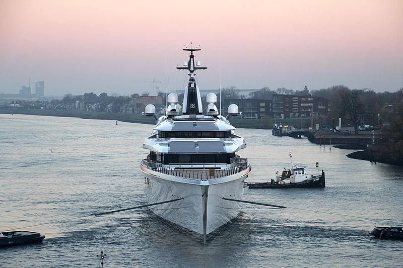 a boat in the water aboard BRAVO EUGENIA Yacht for Sale