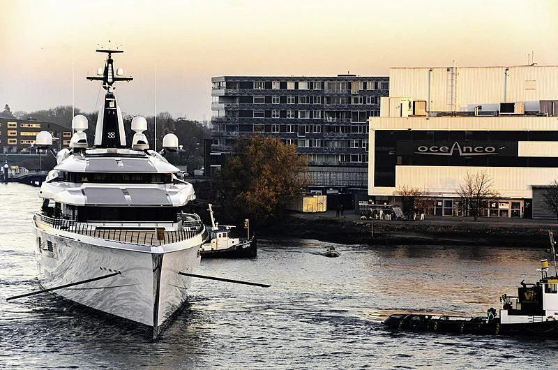 a boat in the water aboard BRAVO EUGENIA Yacht for Sale