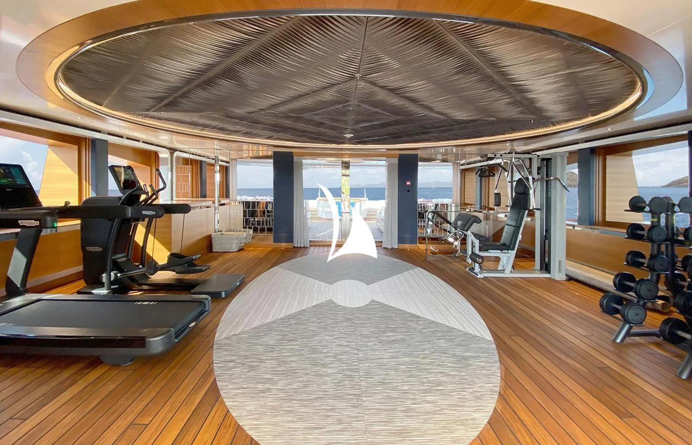 a gym with exercise equipment aboard ARROW Yacht for Sale