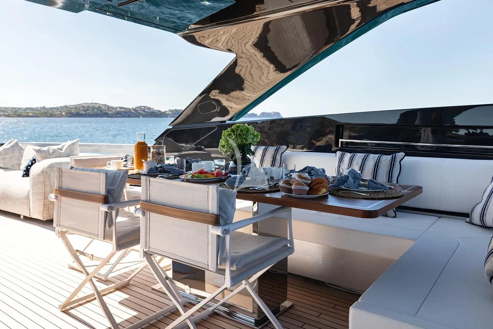a table on a boat aboard LEMON NOT LIME Yacht for Sale