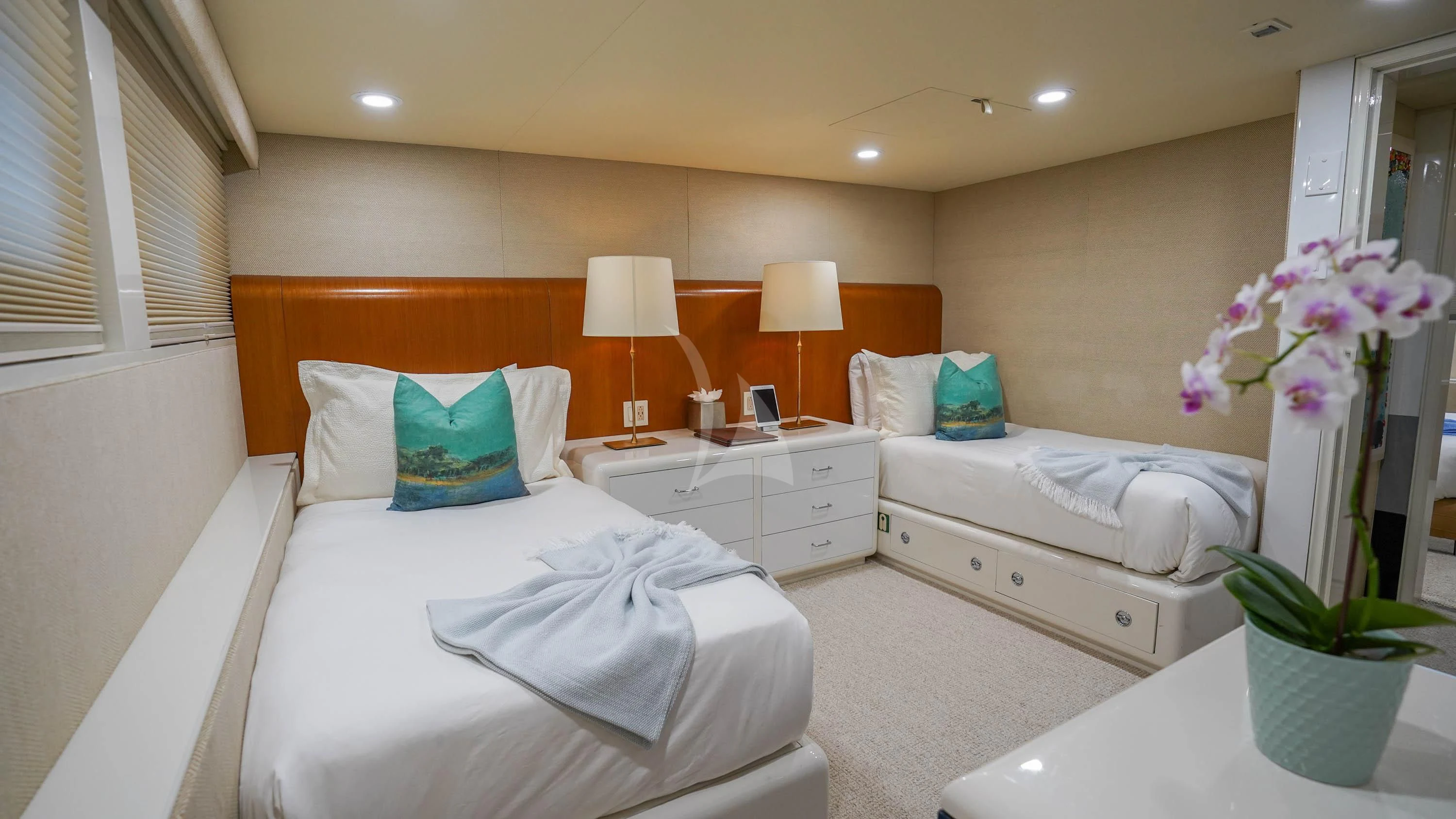 a hotel room with two beds aboard BIG EAGLE Yacht for Sale