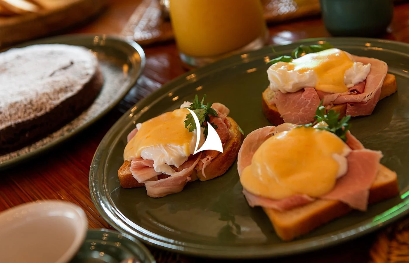 a plate of food aboard BLEU DE NIMES Yacht for Charter