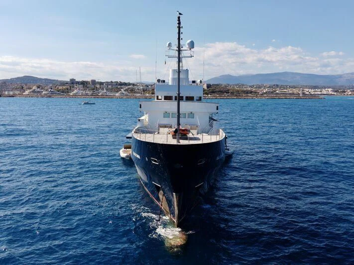 a boat sailing on the water aboard BLEU DE NIMES Yacht for Charter