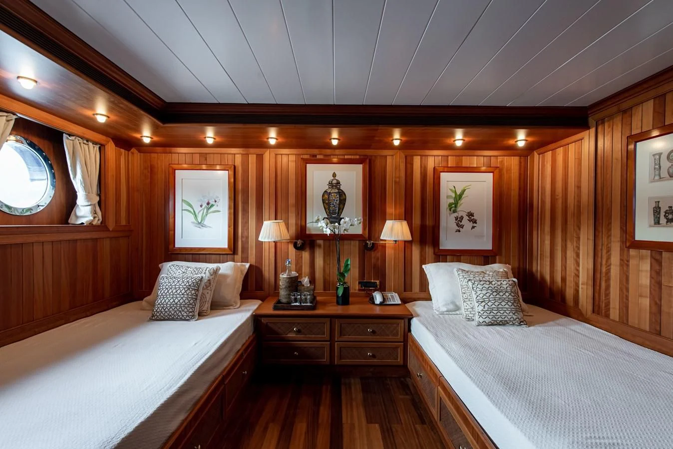 a room with two beds aboard BLEU DE NIMES Yacht for Charter