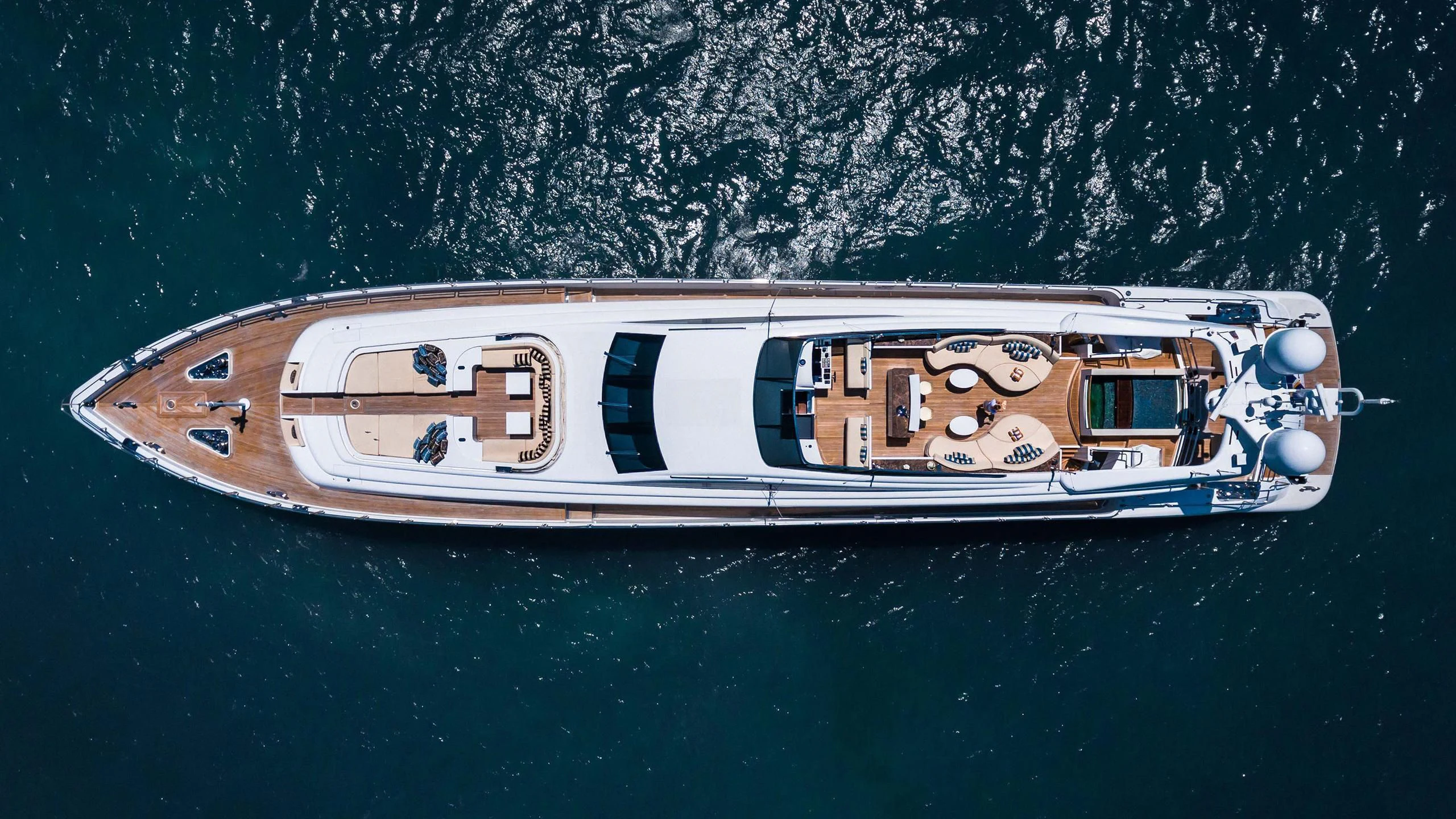a boat in the water aboard TUTTO LE MARRANE Yacht for Charter