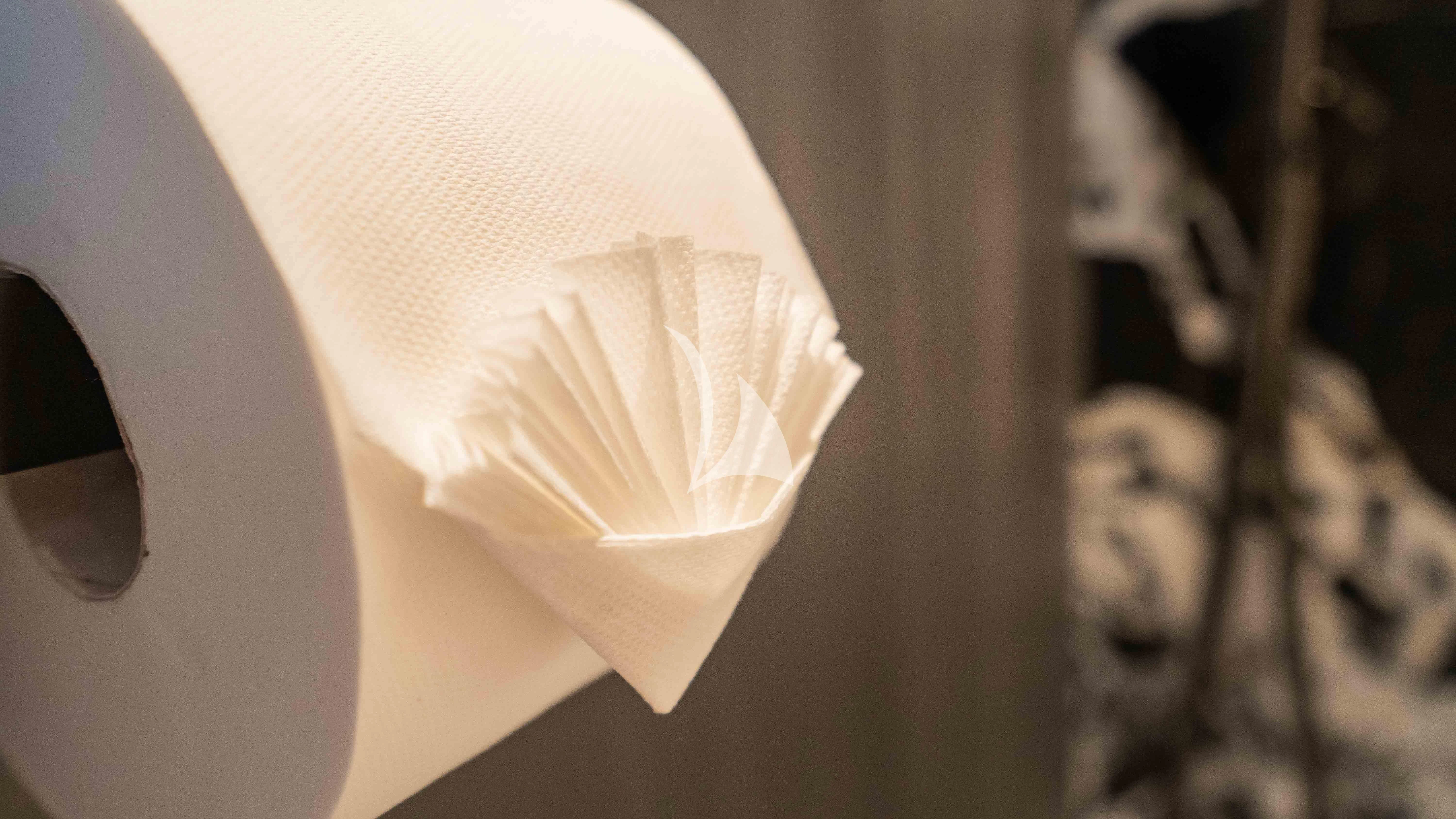 a white lamp shade aboard PANDION PEARL Yacht for Charter