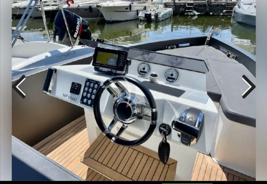 the cockpit of a plane aboard SONISHI Yacht for Sale
