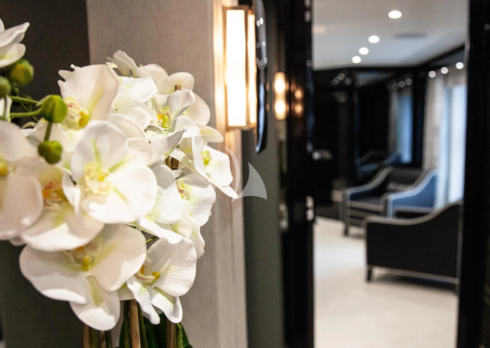 a bouquet of white flowers aboard SONISHI Yacht for Sale