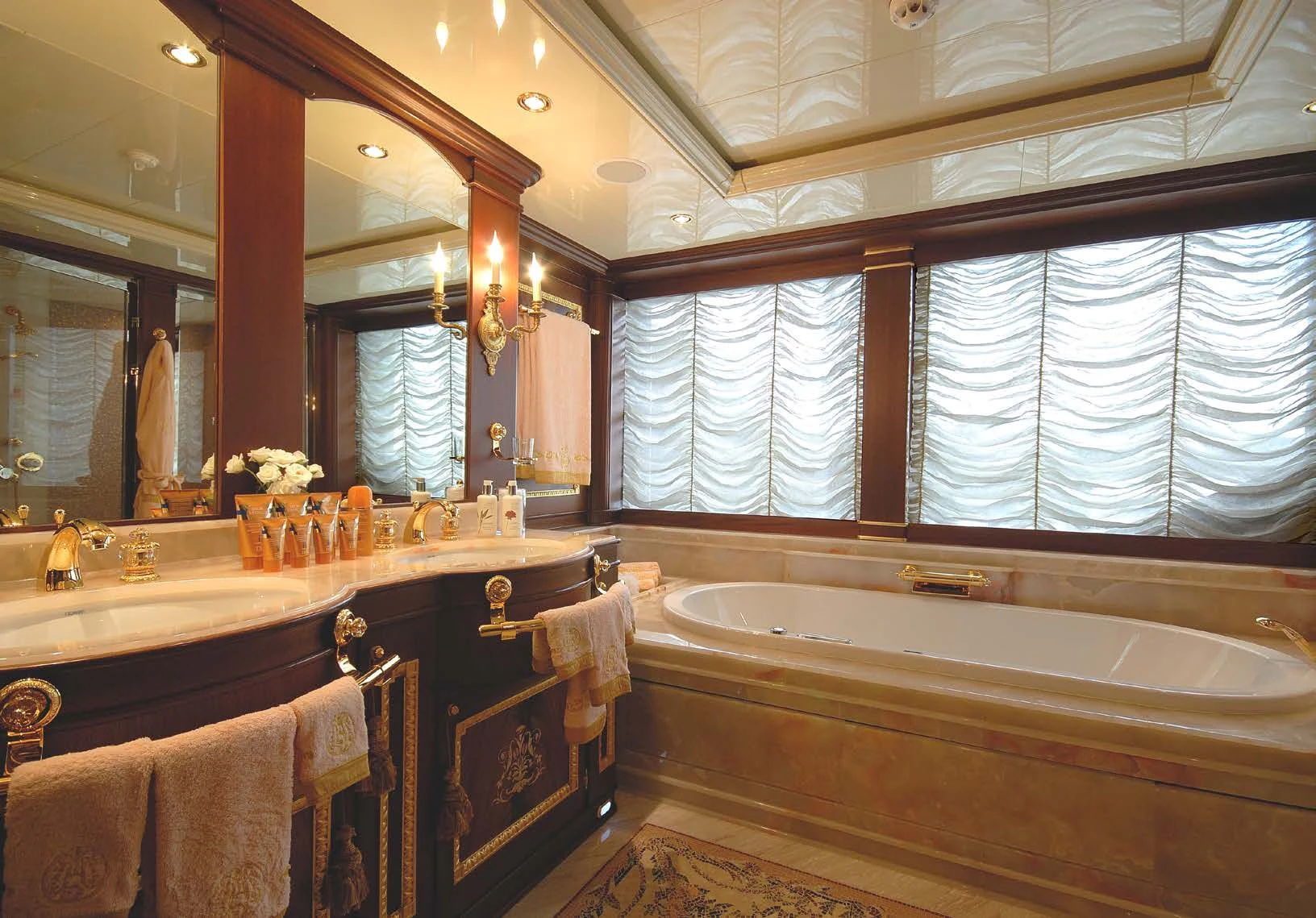 a bathroom with a large bathtub aboard AQUAMARINA Yacht for Sale