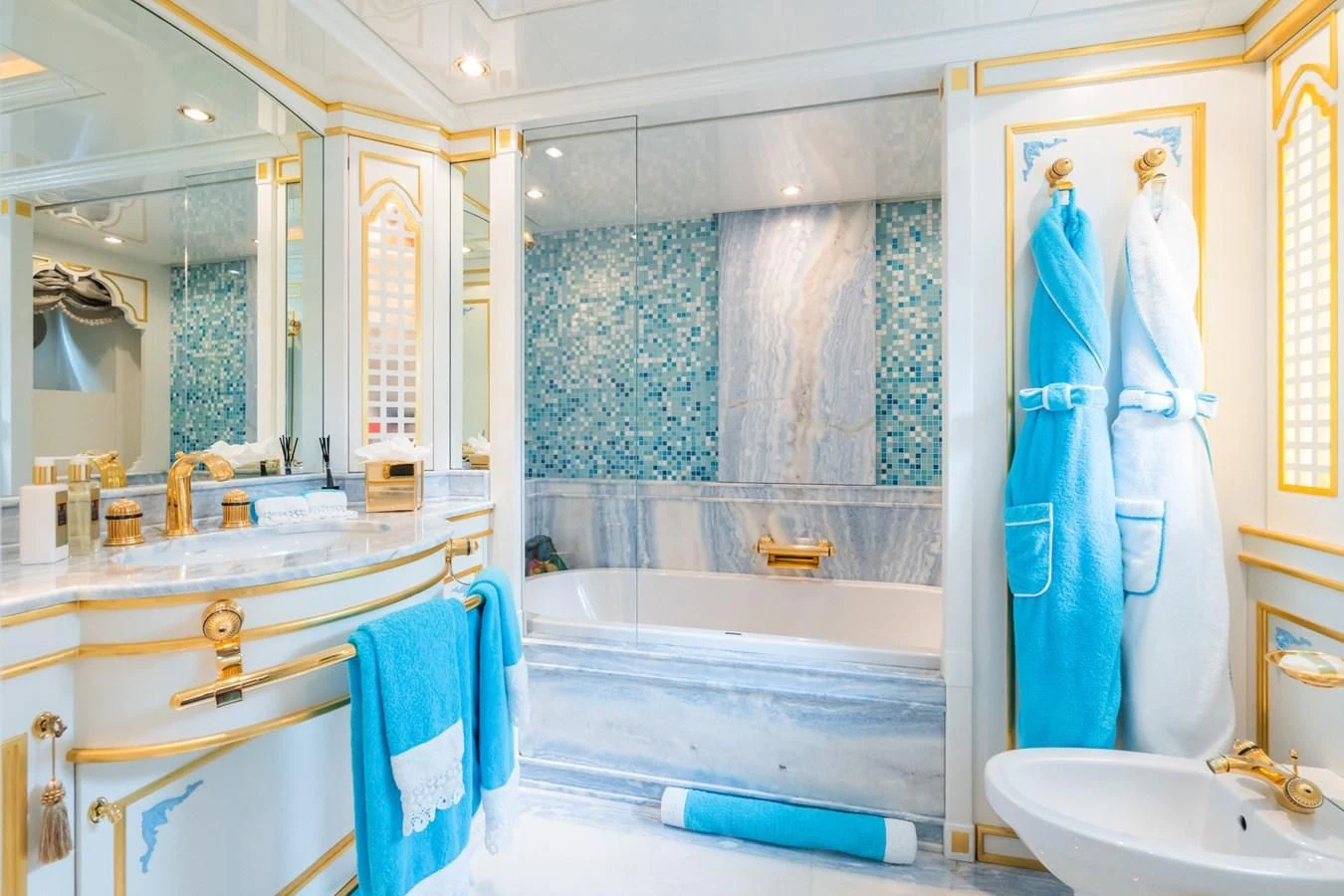 a bathroom with a bathtub and a sink aboard AQUAMARINA Yacht for Sale
