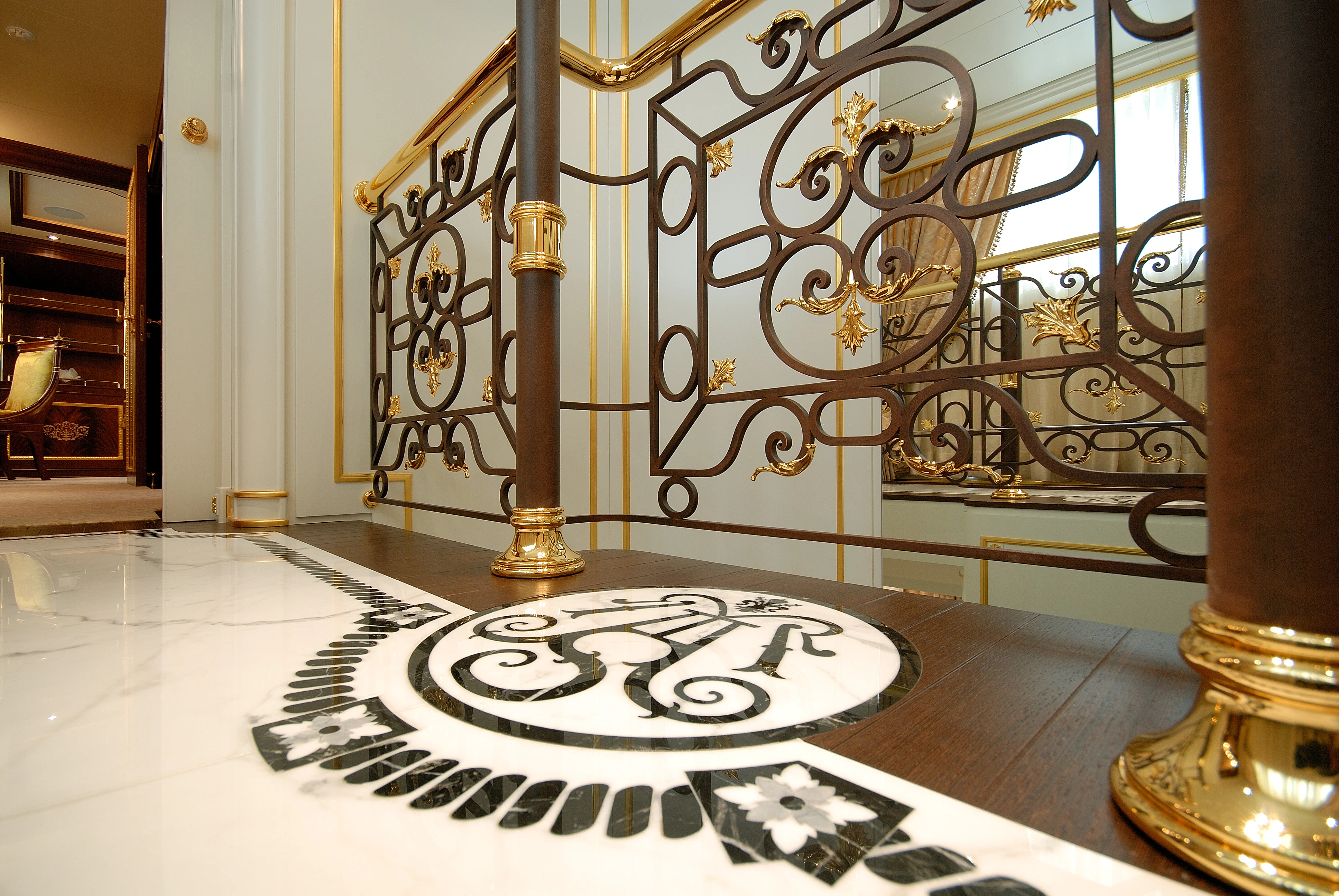 a room with a large rug aboard AQUAMARINA Yacht for Sale