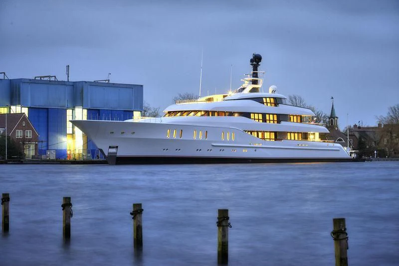 a large white boat in the water aboard HAMPSHIRE Yacht for Sale