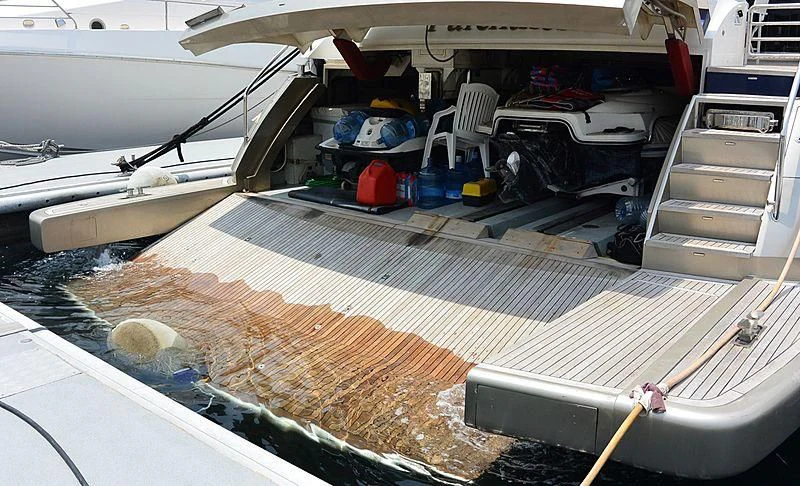 a boat with a lot of debris aboard HAKUNA MATATA Yacht for Charter