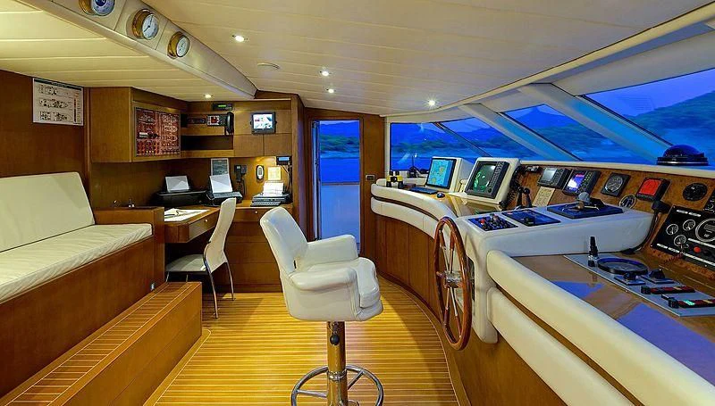 inside of a boat aboard IDYLLE Yacht for Sale