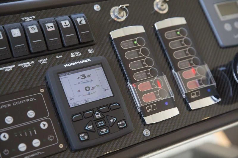 graphical user interface aboard MYSTERE Yacht for Sale