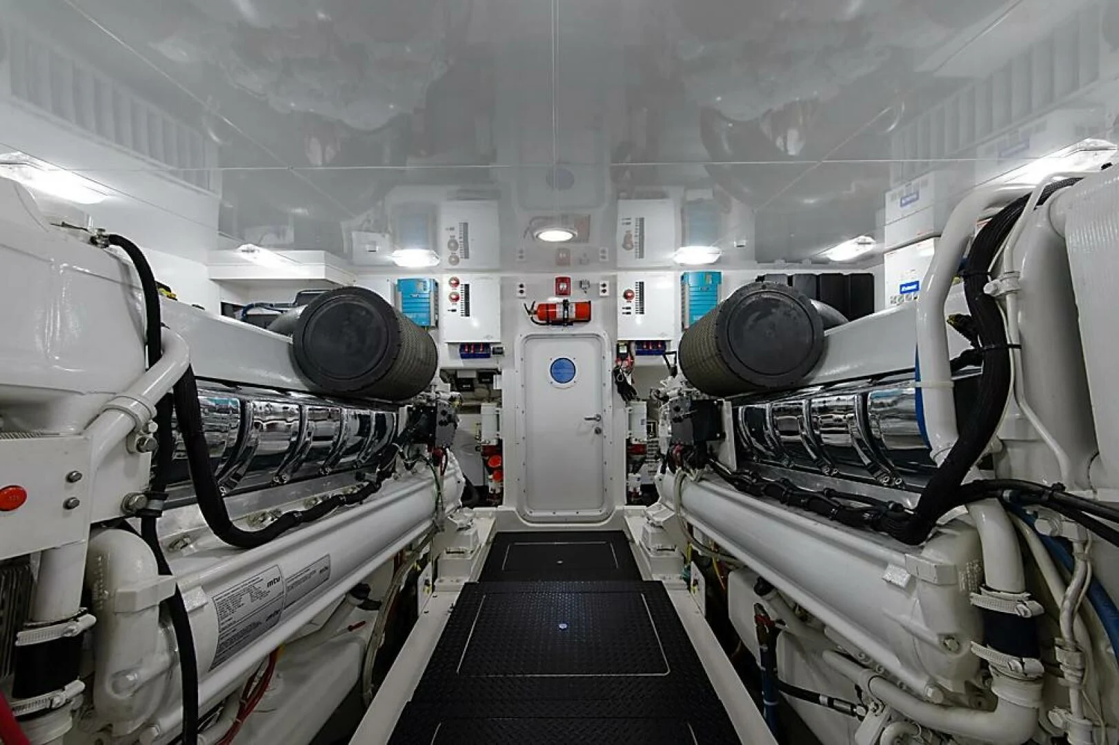 a room with machines aboard INSTIGATOR Yacht for Sale