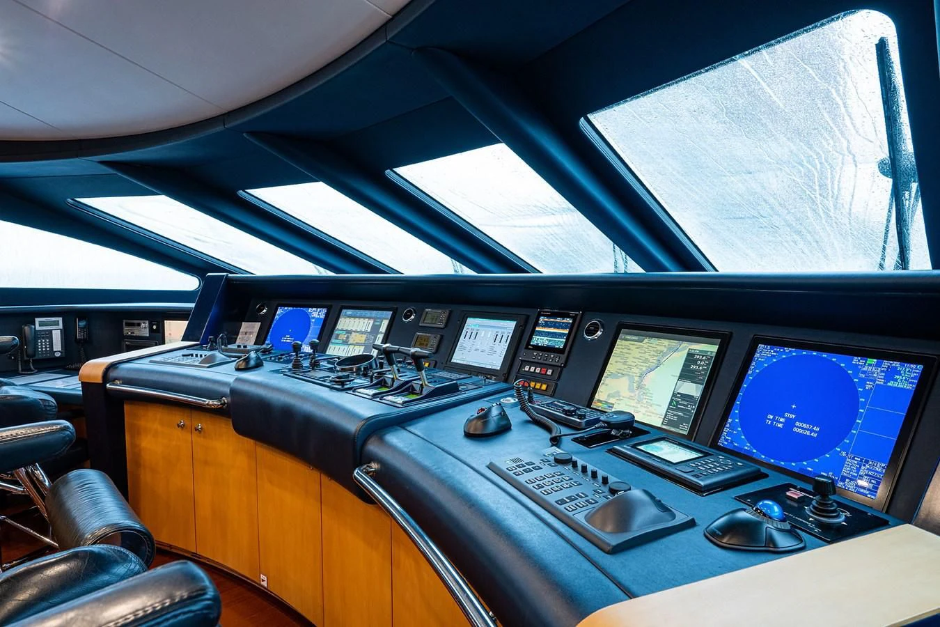 inside of a plane aboard SHARKFINN Yacht for Sale