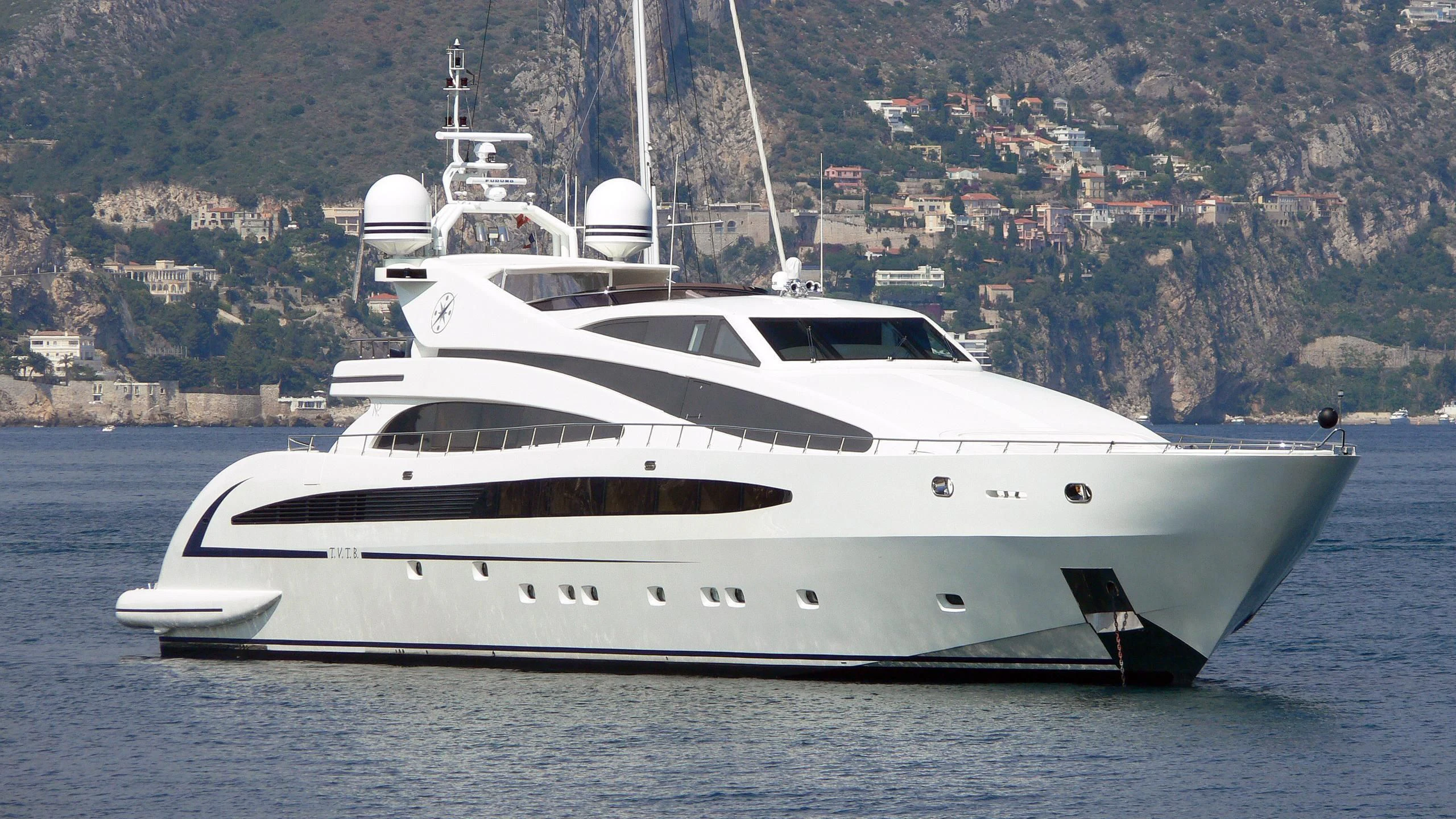 a white yacht in the water aboard LIBERDADE Yacht for Sale