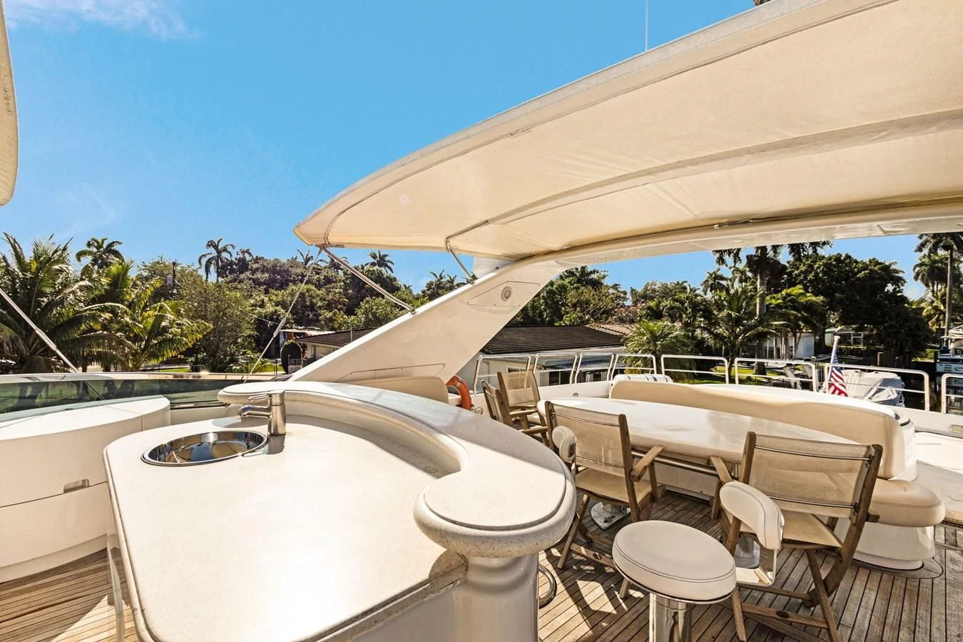 a large white tub on a patio aboard CRISTALES Yacht for Sale