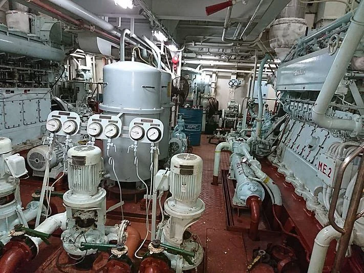 a factory with machinery aboard VAN TRIUMPH Yacht for Sale