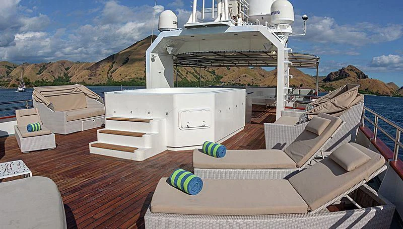 diagram, engineering drawing aboard SALILA Yacht for Sale