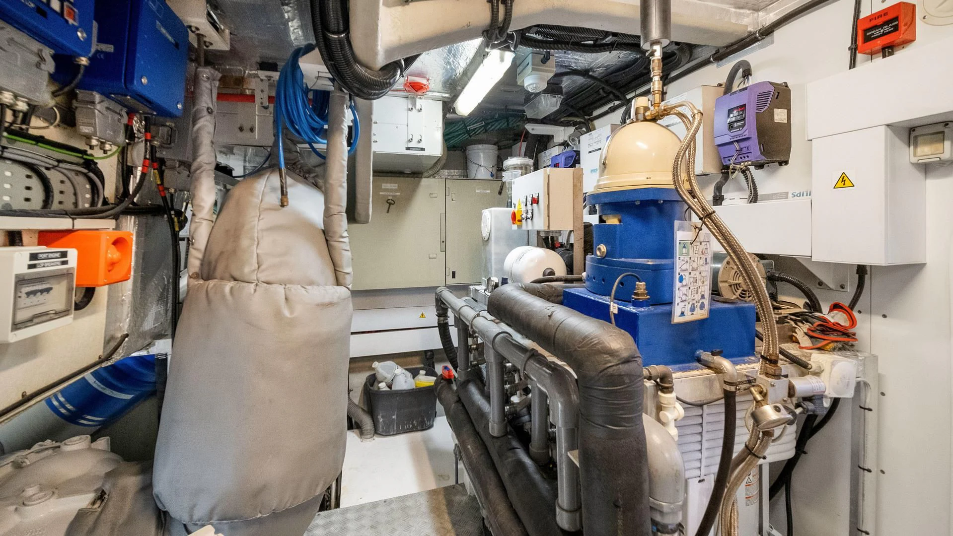 a room with machinery aboard DIABLO BLANCO Yacht for Sale