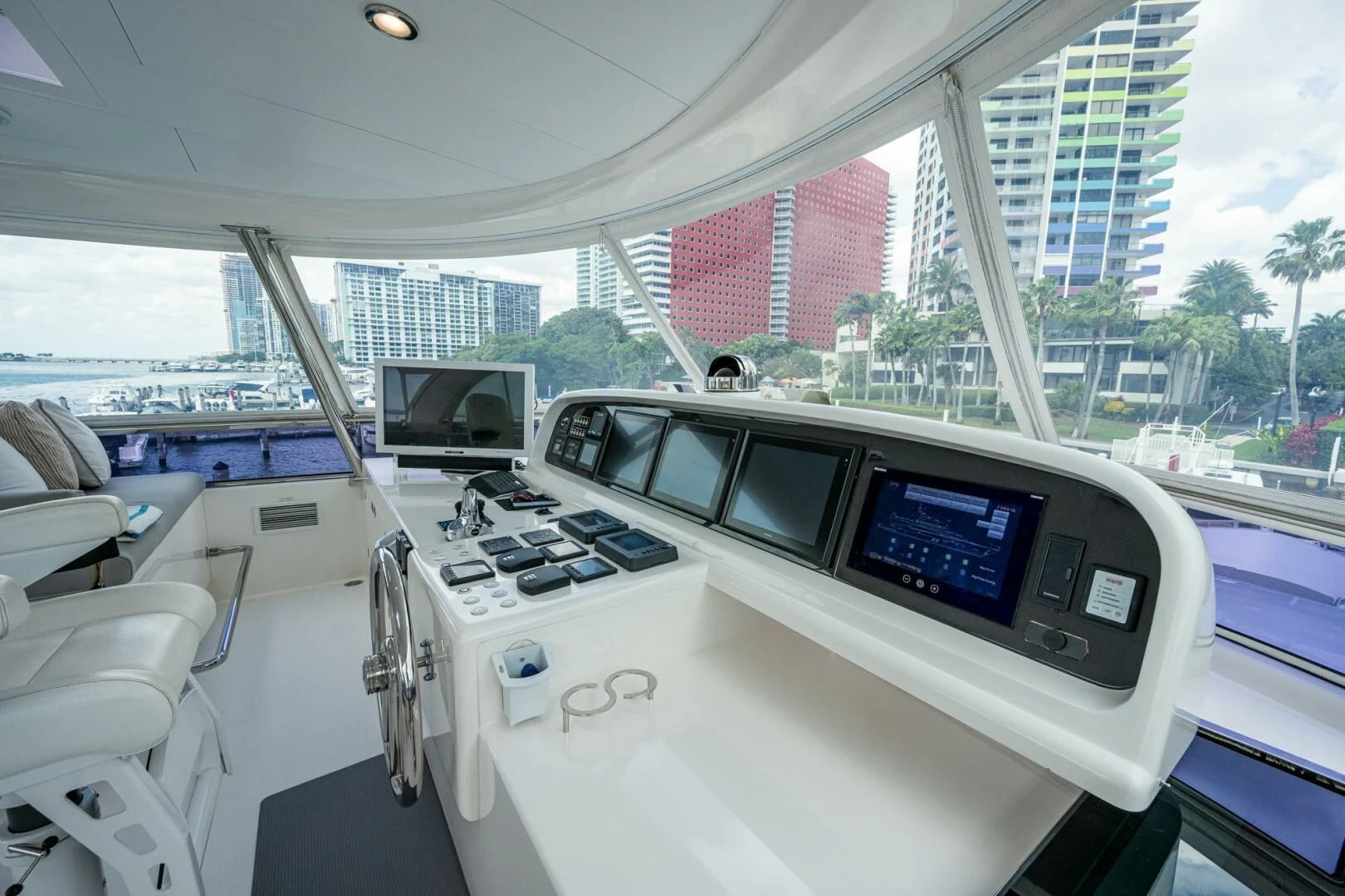inside of a boat aboard MOIRA CINCO Yacht for Sale