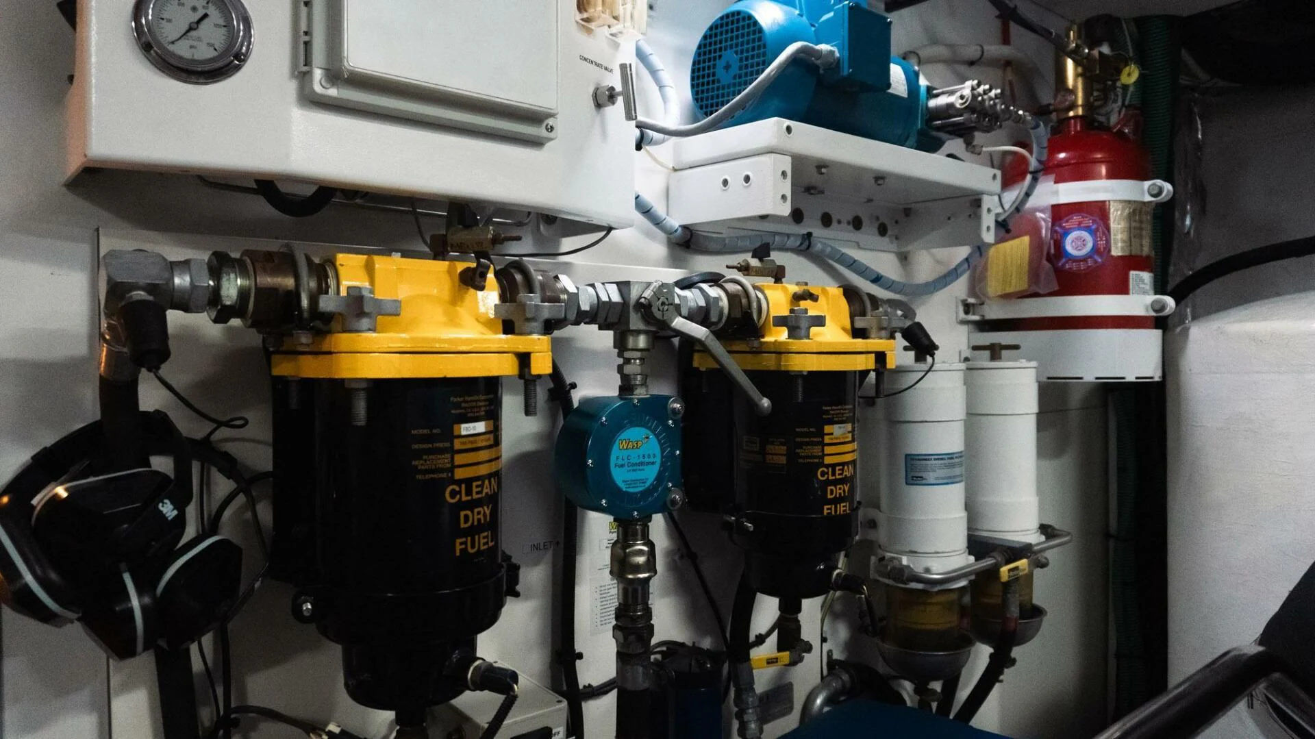 a machine with a large piece of equipment on it aboard MOIRA CINCO Yacht for Sale