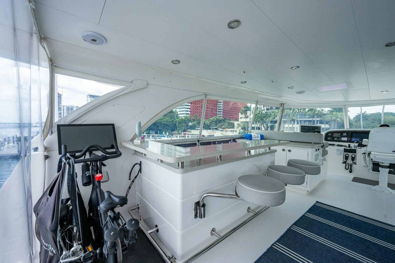 a room with a large white machine aboard MOIRA CINCO Yacht for Sale