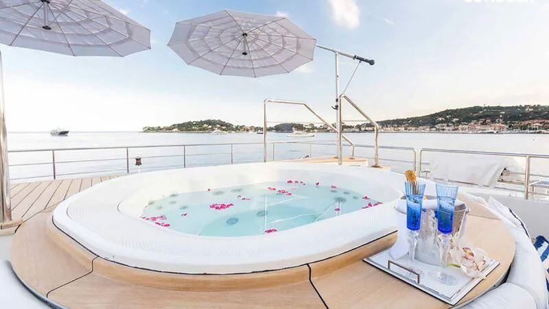 a pool on a deck aboard MISCHIEF Yacht for Sale