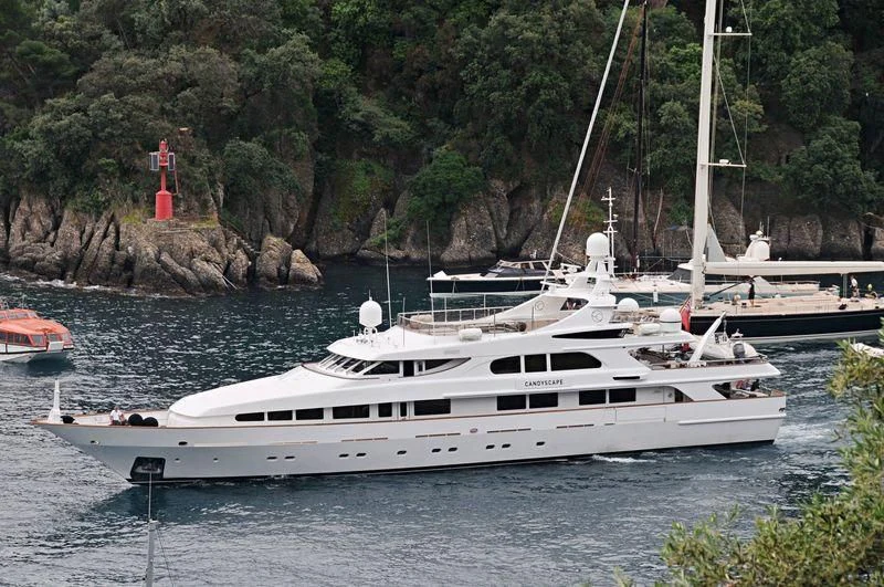 a boat on the water aboard IL SOLE Yacht for Sale
