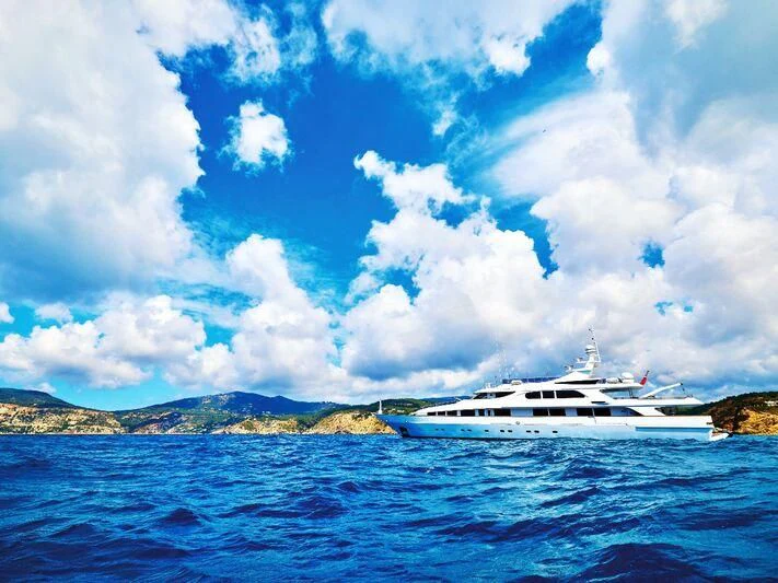 a boat in the water aboard IL SOLE Yacht for Sale