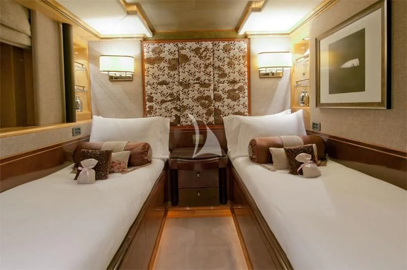 a room with a bed and a mirror aboard IL SOLE Yacht for Sale