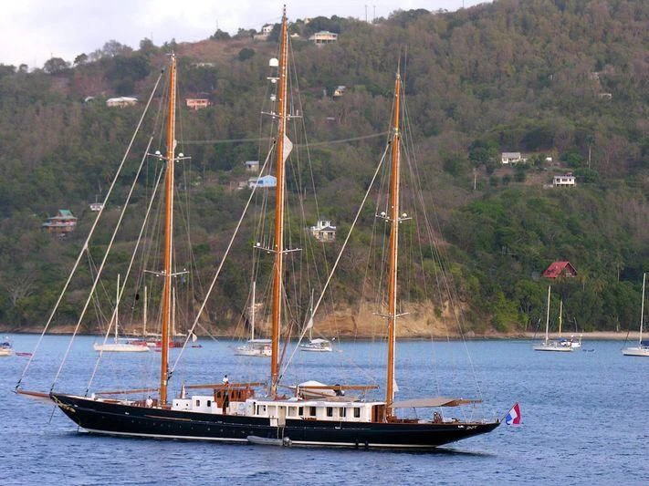 a group of sailboats on the water aboard FLEURTJE Yacht for Sale