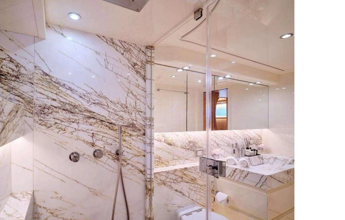 a bathroom with a large tub aboard IRENE'S Yacht for Sale